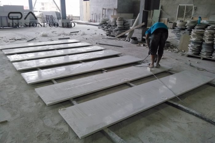 white and gray quartz countertops