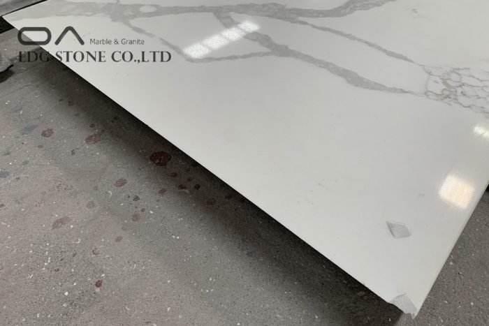 quartz countertops with gold veins - Image 2